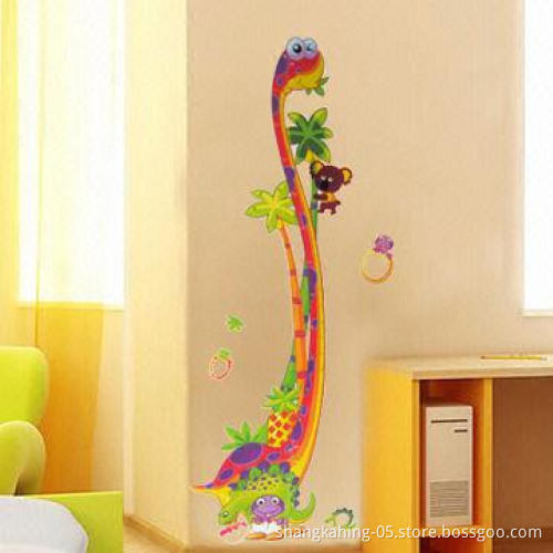 Wall Sticker with CMYK and UV Printing, Available in Customized Designs
